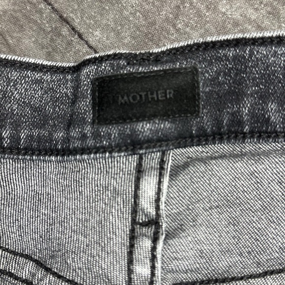 Mother Pixie Dazzler Ankle Fray Jeans in Train Stops [3503] - Picture 8 of 11